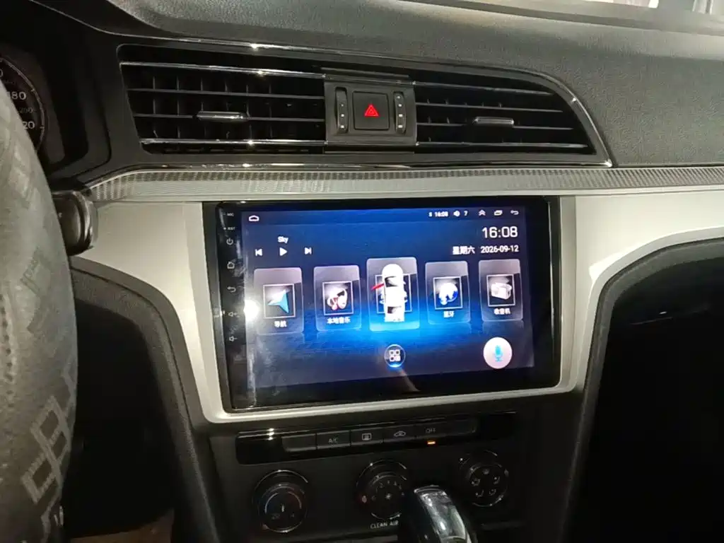 Volkswagen Lamando — миниатюра 13
