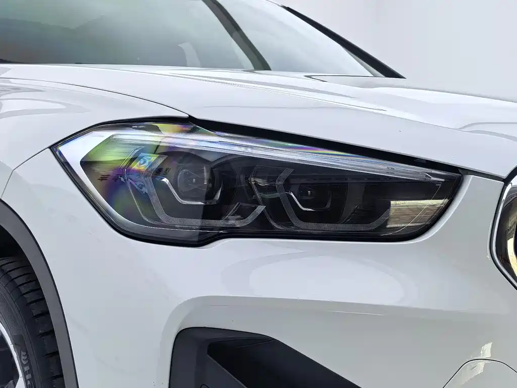 BMW X1 2022 sDrive25Li Lead