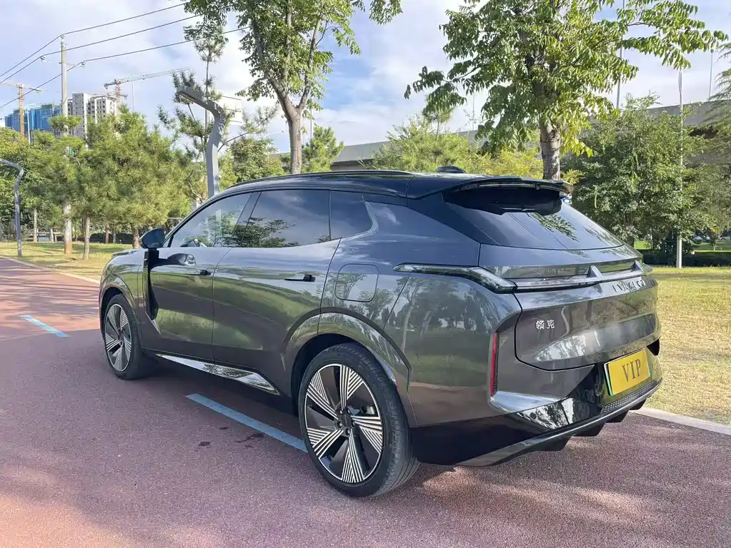 Lynk & Co 08 EM-P — миниатюра 9