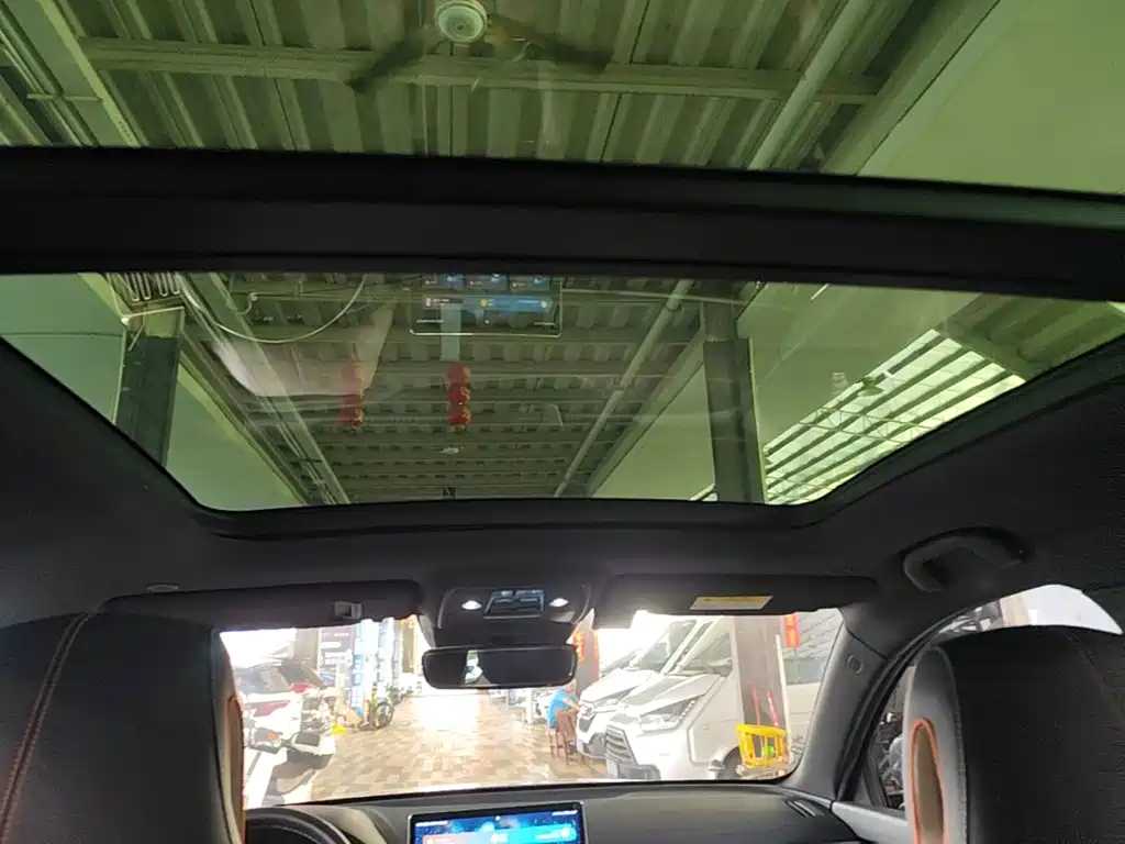 BYD PLUS New Energy — миниатюра 18