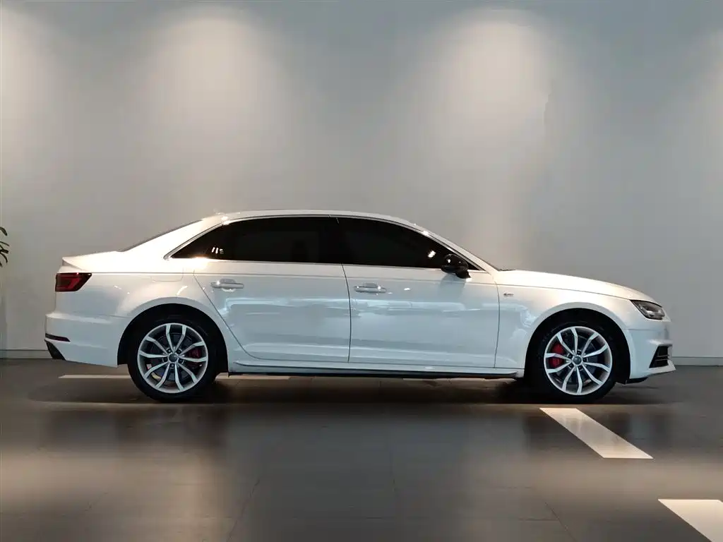 Audi A4L — миниатюра 3