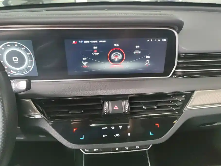 Hongqi Hongqi HS5 — миниатюра 13