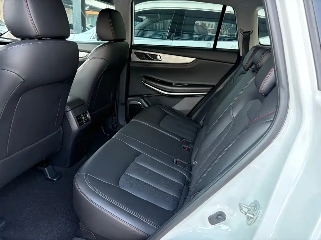 Changan CS75 — миниатюра 6