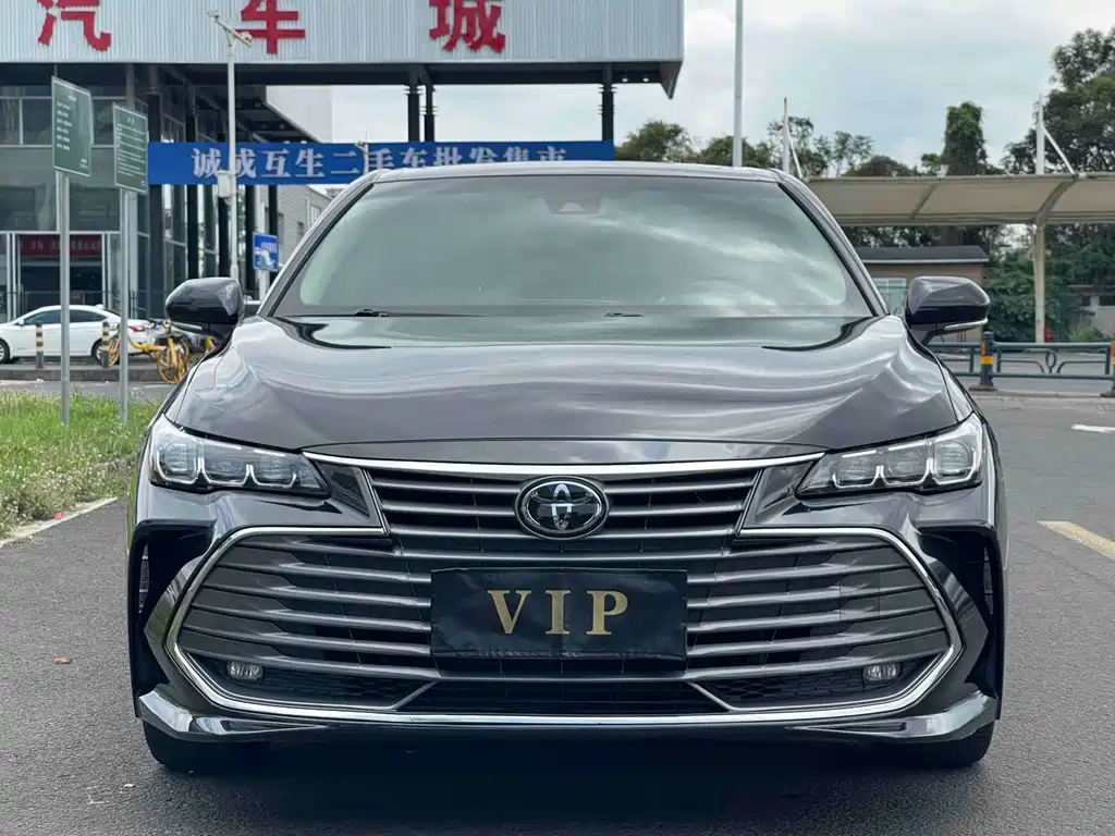 TOYOTA ASIAN DRAGON