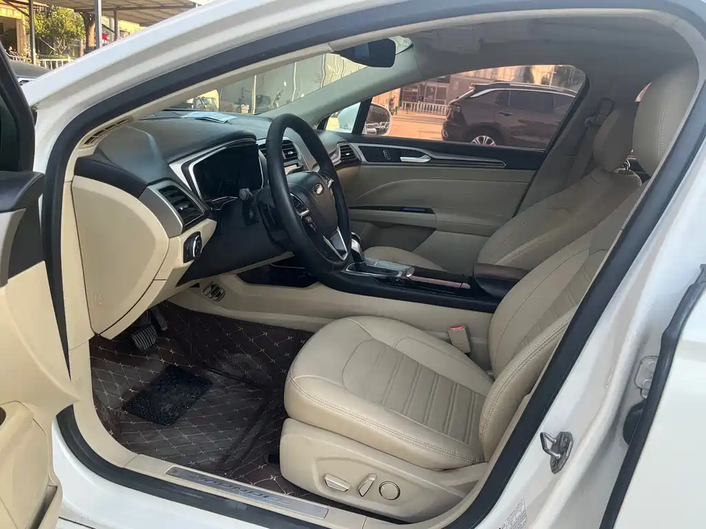 Ford Mondeo — миниатюра 4