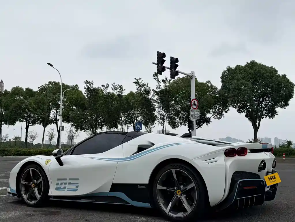 Ferrari SF90 2021 3.9T V8 Spider