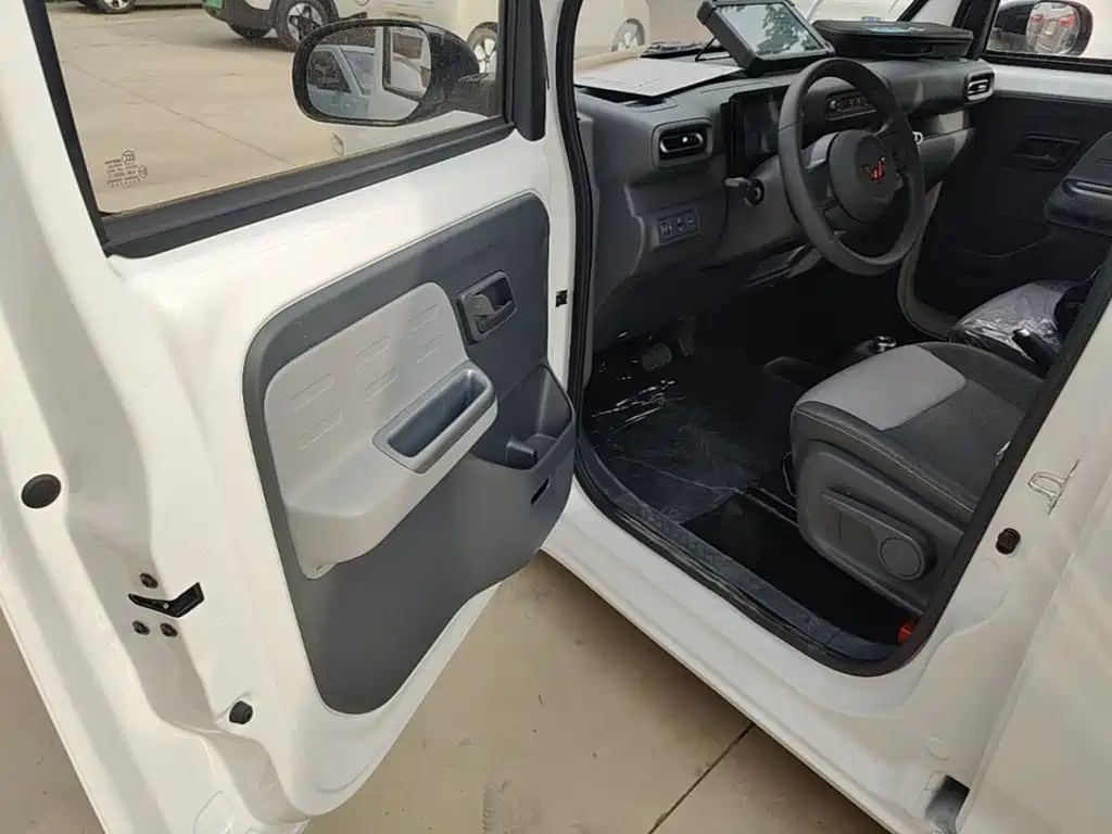 Wuling Zhiguang EV — миниатюра 16