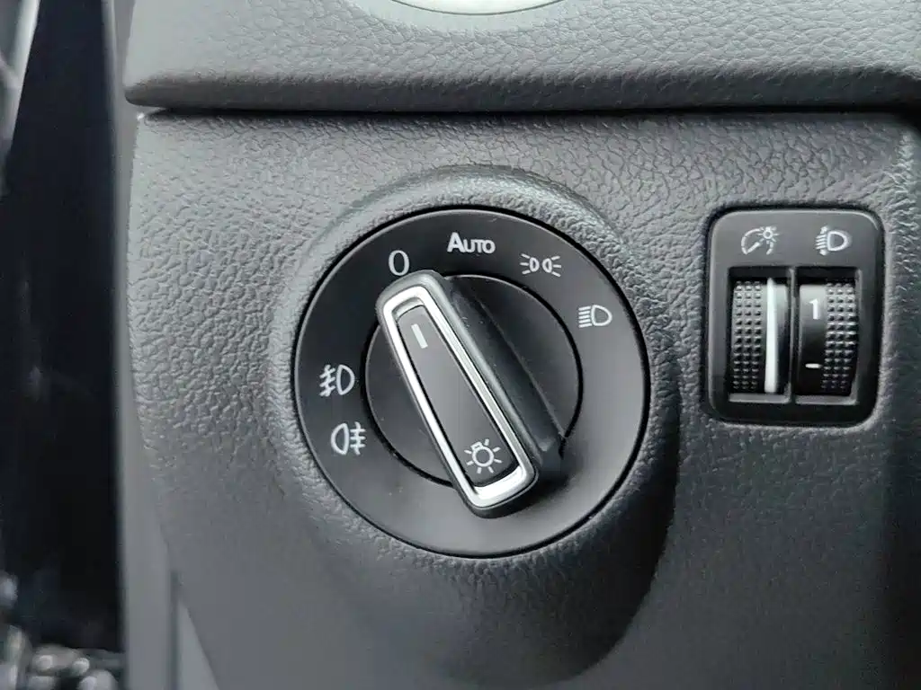 Volkswagen Tiguan — миниатюра 21