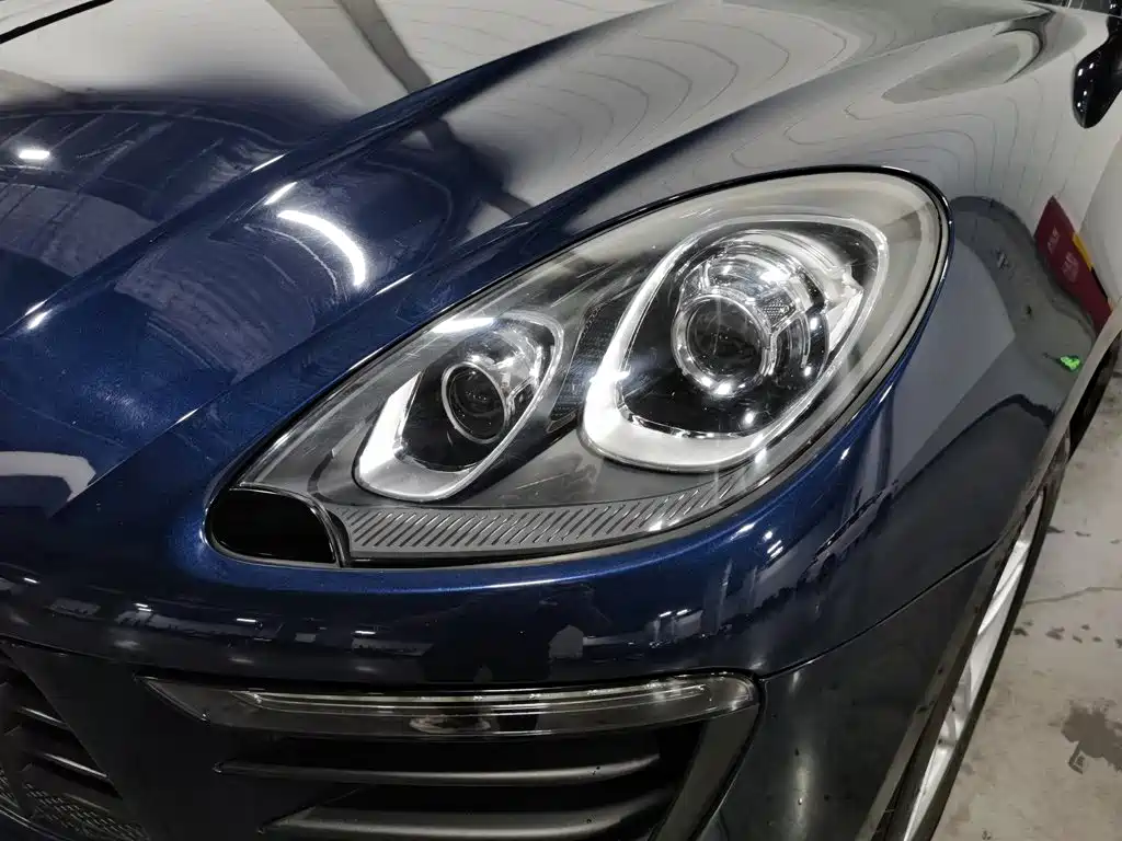 Porsche Macan — миниатюра 7