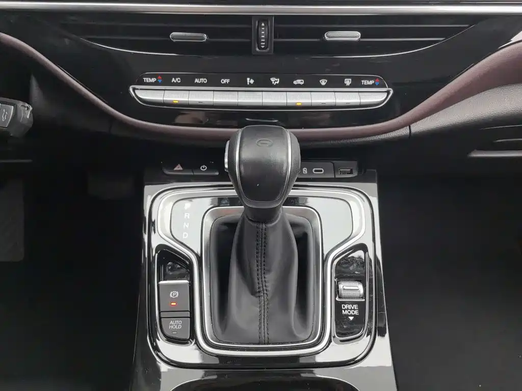 GAC Motor Trumpchi M6 — миниатюра 13