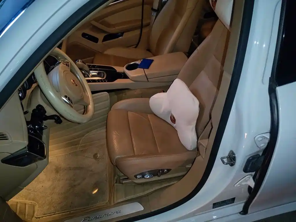 Porsche Panamera — миниатюра 12