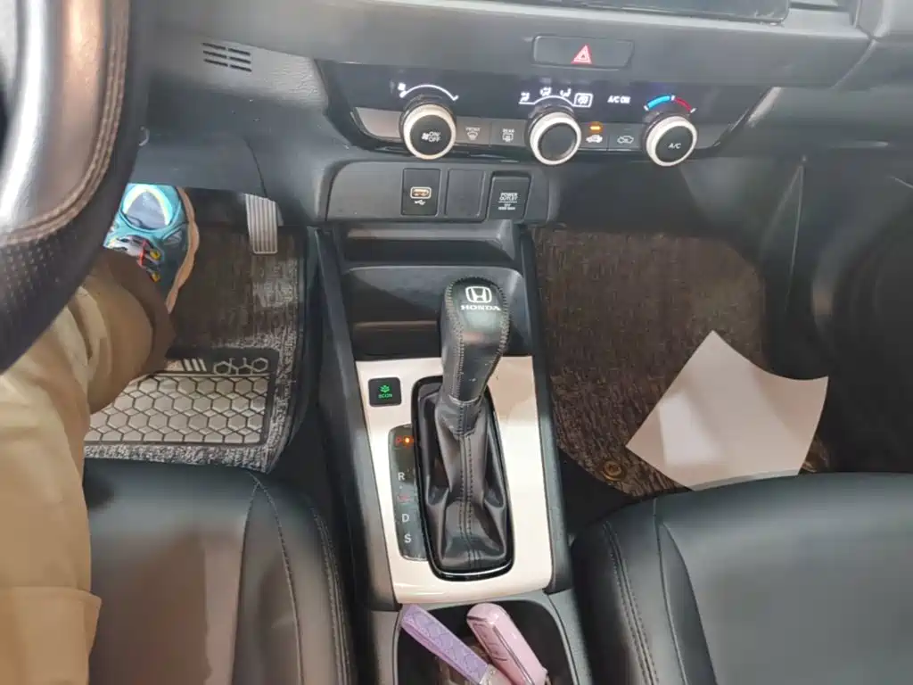 Honda Fit — миниатюра 14