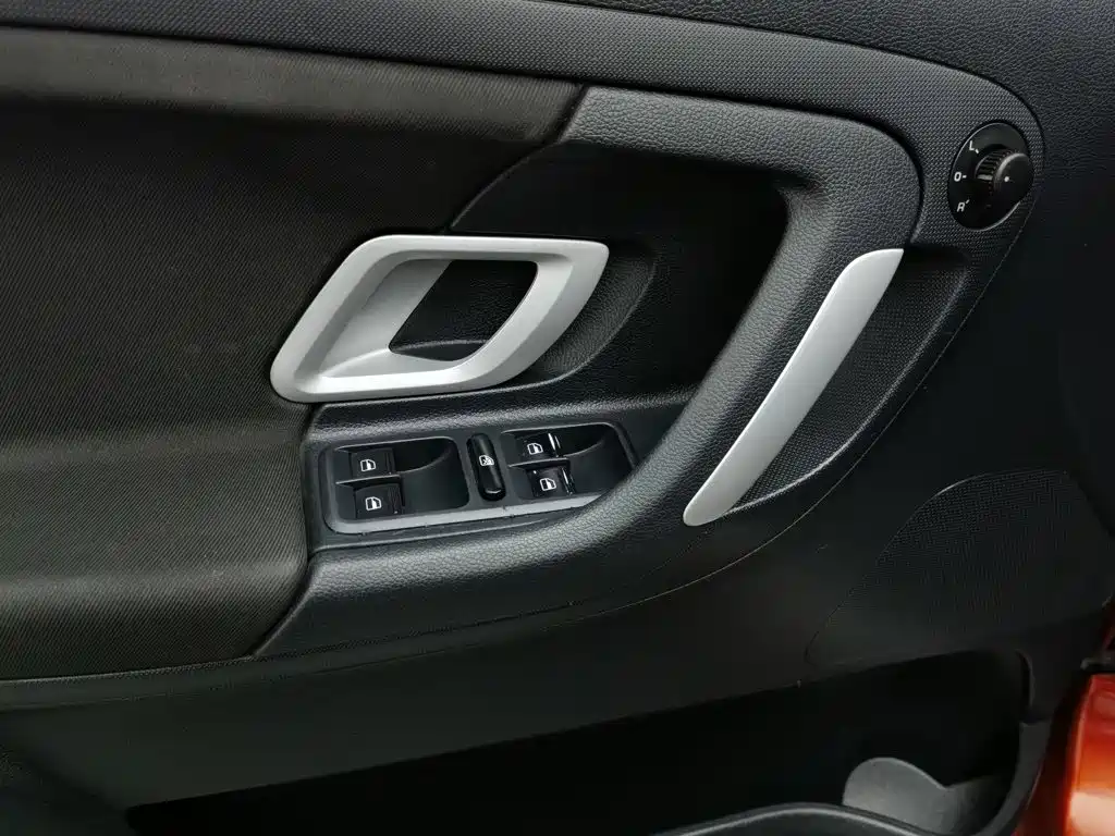 Skoda Fabia — миниатюра 9