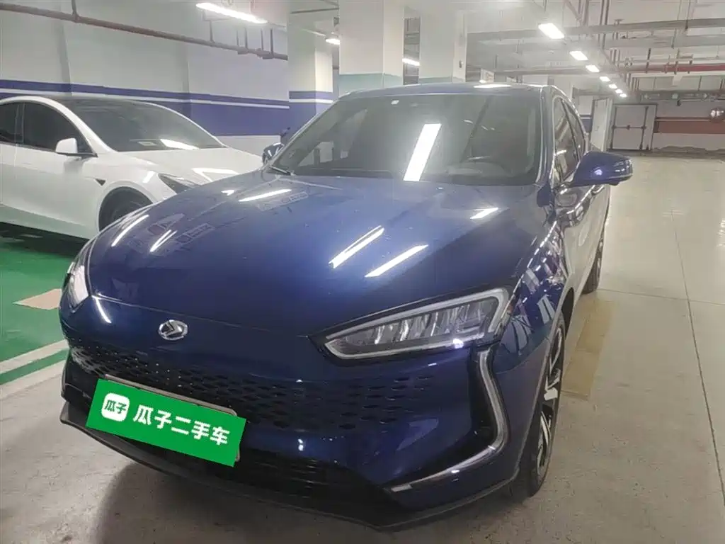 Seres Seres SF5 2021