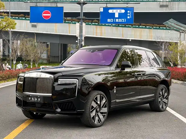 ROLLS-ROYCE CULLINAN