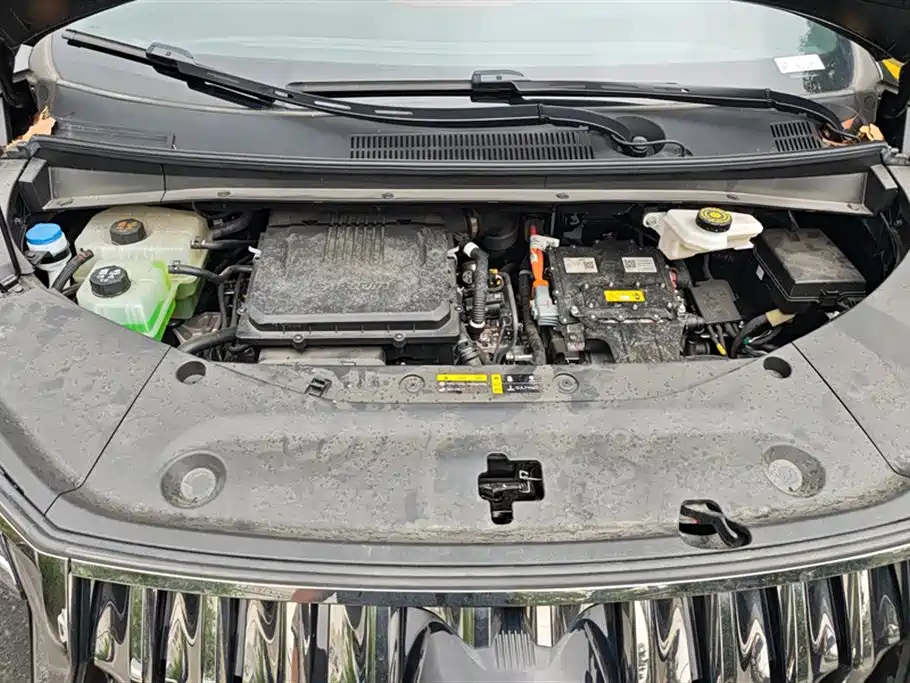 GAC M8