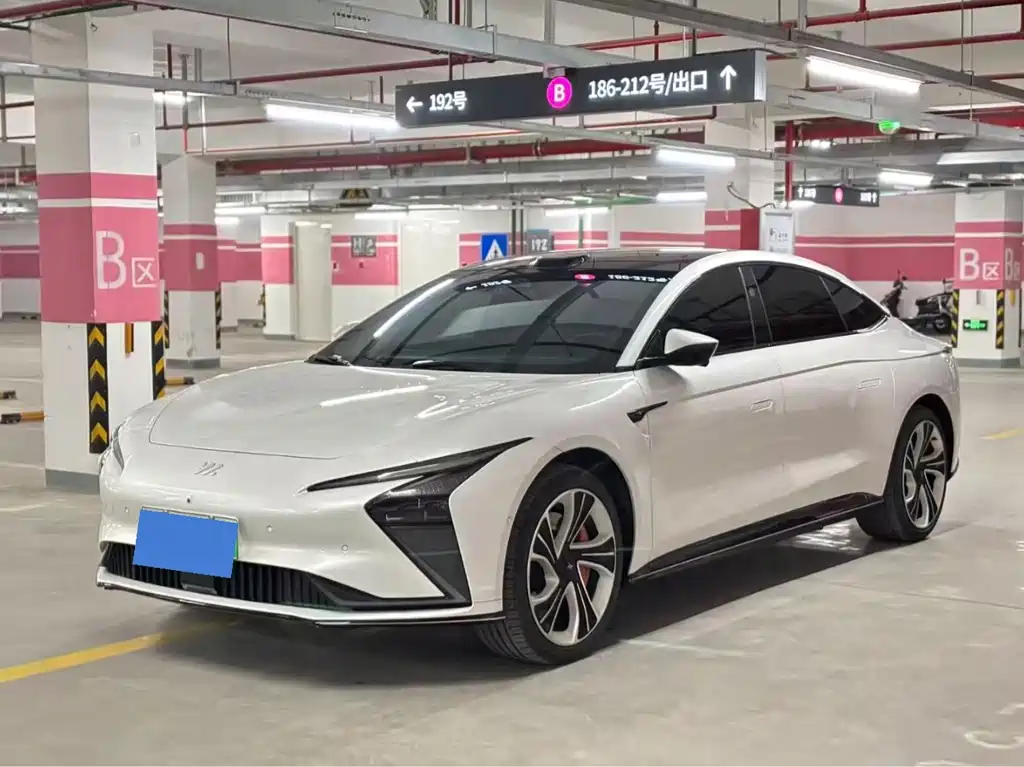 ZHIJI AUTOMOBILE ZHIJI L7