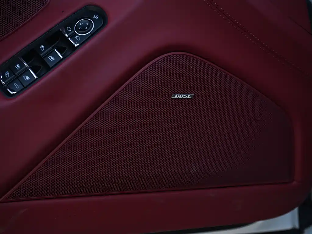 Porsche Panamera — миниатюра 21