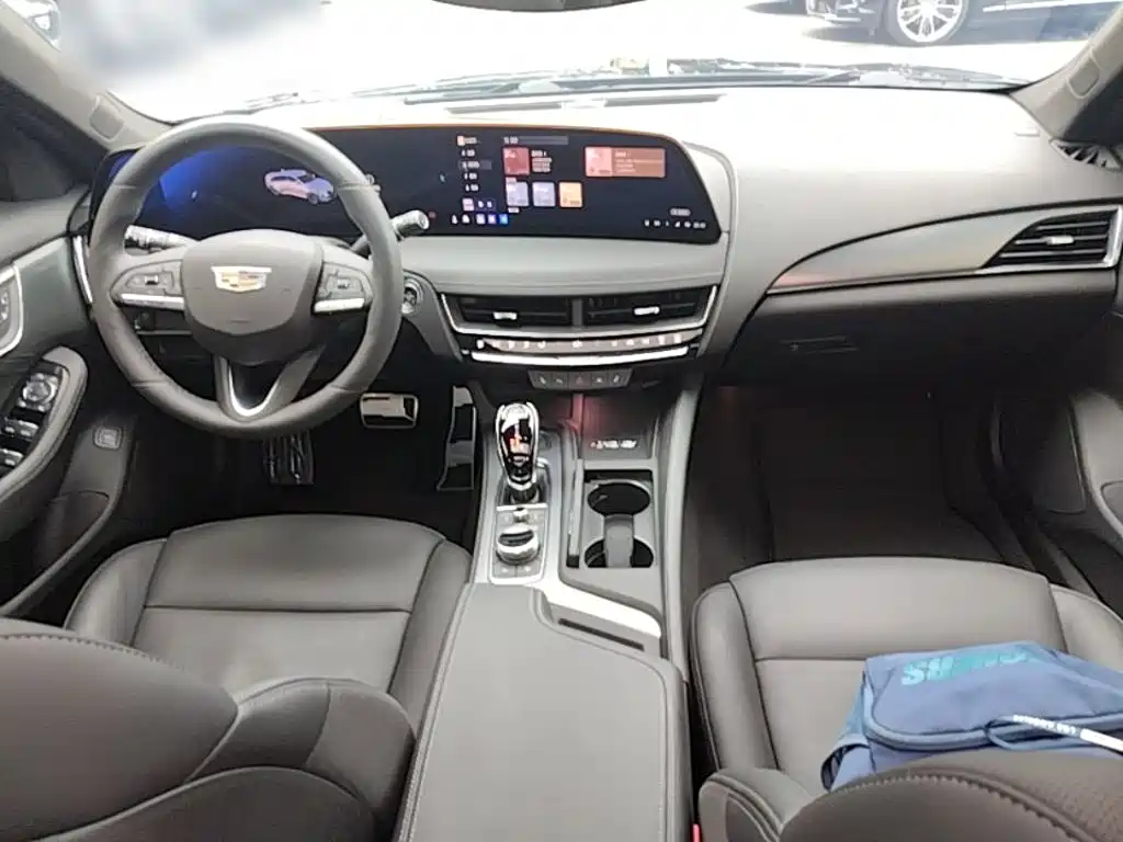 Cadillac CT5 2024 28T Luxury Pro