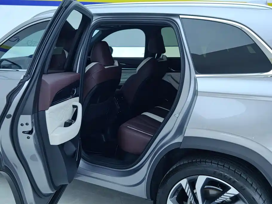 GEELY AUTOMOBILE XINGYUE L