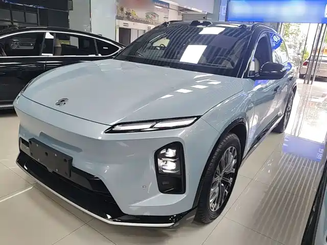2025 Nio ES6