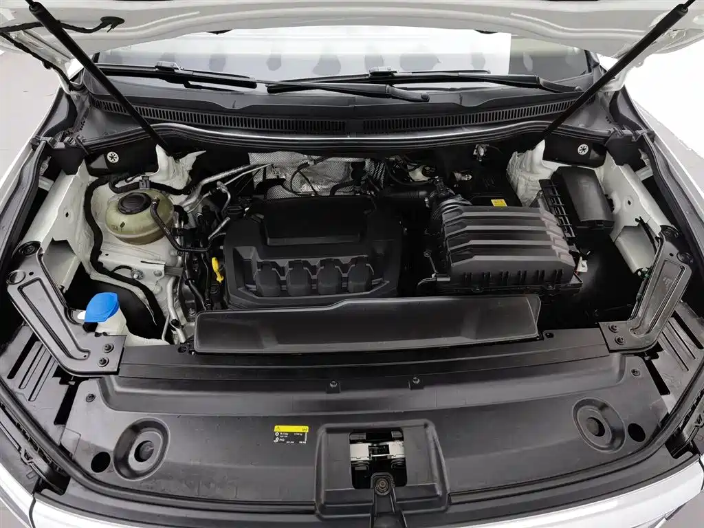 Volkswagen Viloran 2020 330TSI