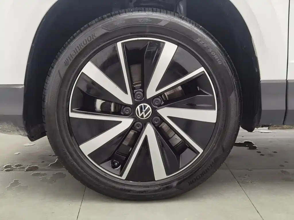Volkswagen Tharu — миниатюра 17