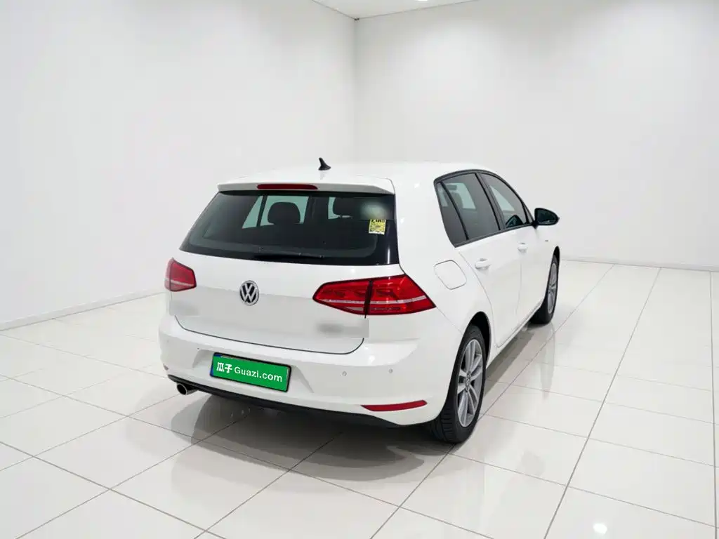 Volkswagen Golf — миниатюра 3