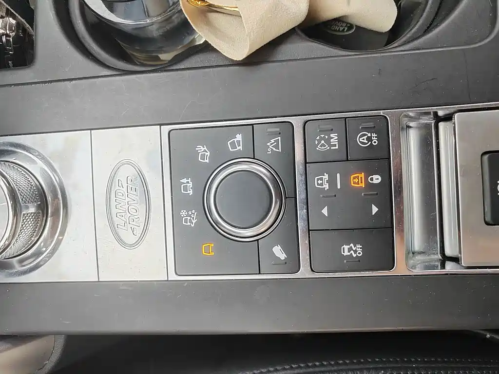 Land Rover Discovery — миниатюра 18