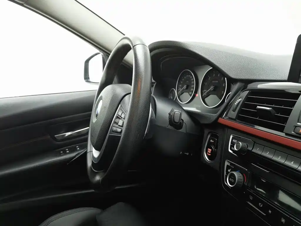 BMW 3 Series (Import) — миниатюра 22