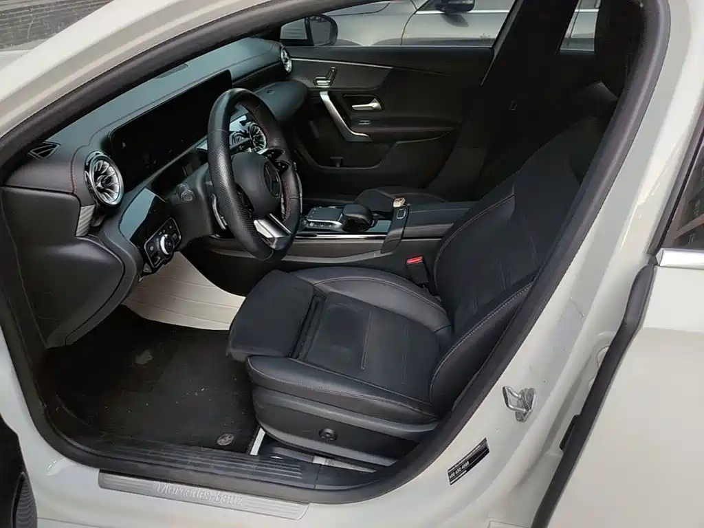 Mercedes-Benz A-Class — миниатюра 15