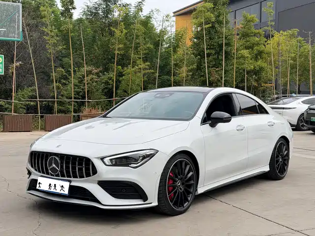 Mercedes-Benz CLA