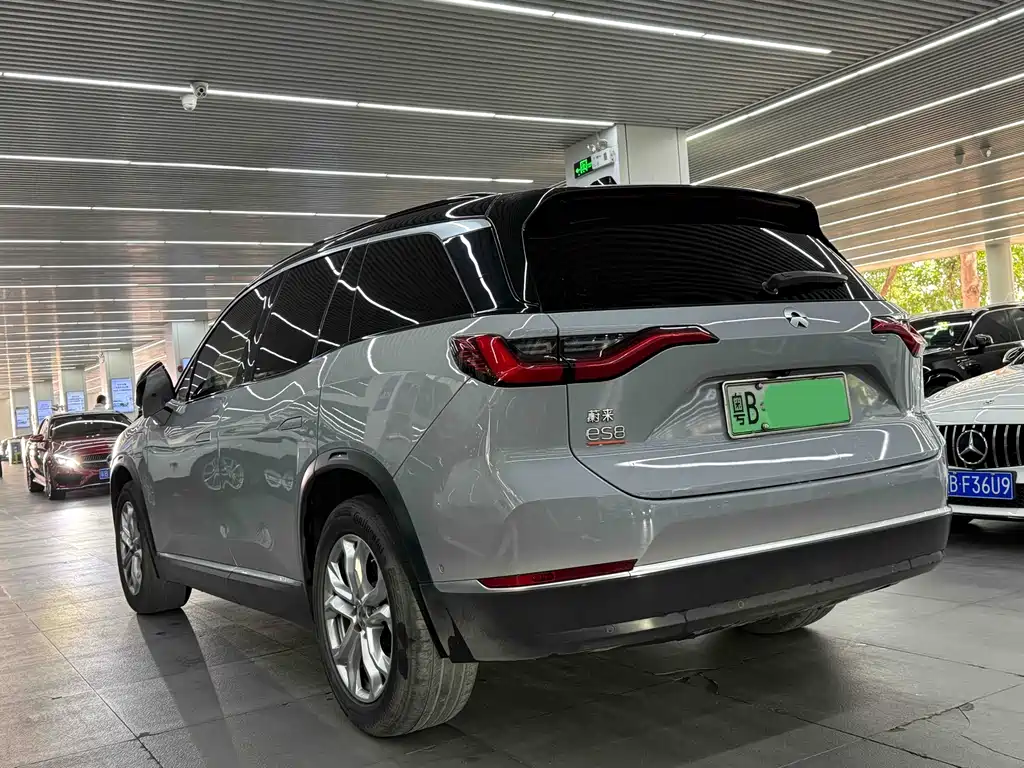 NIO NIO ES8