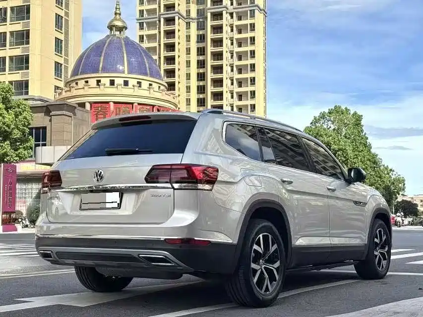 Volkswagen Teramont — миниатюра 4