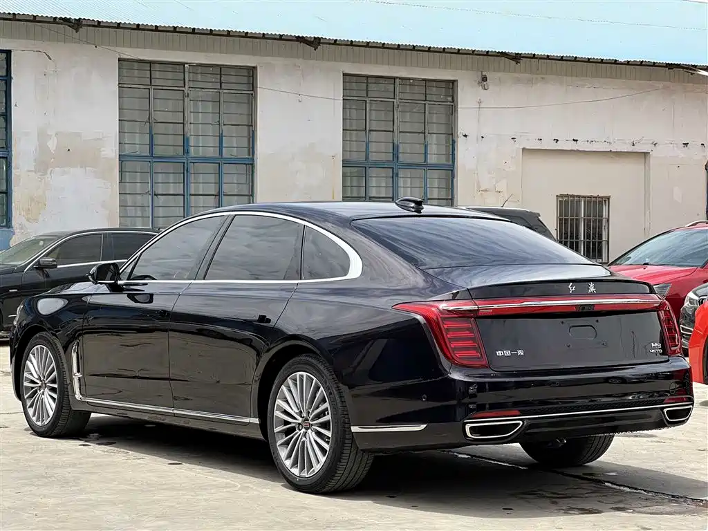Hongqi H9 2020 2.0T
