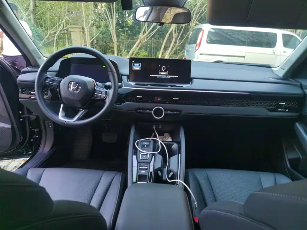 Honda Accord New Energy — миниатюра 13