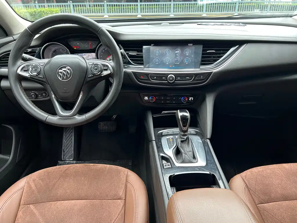 Buick Regal — миниатюра 11