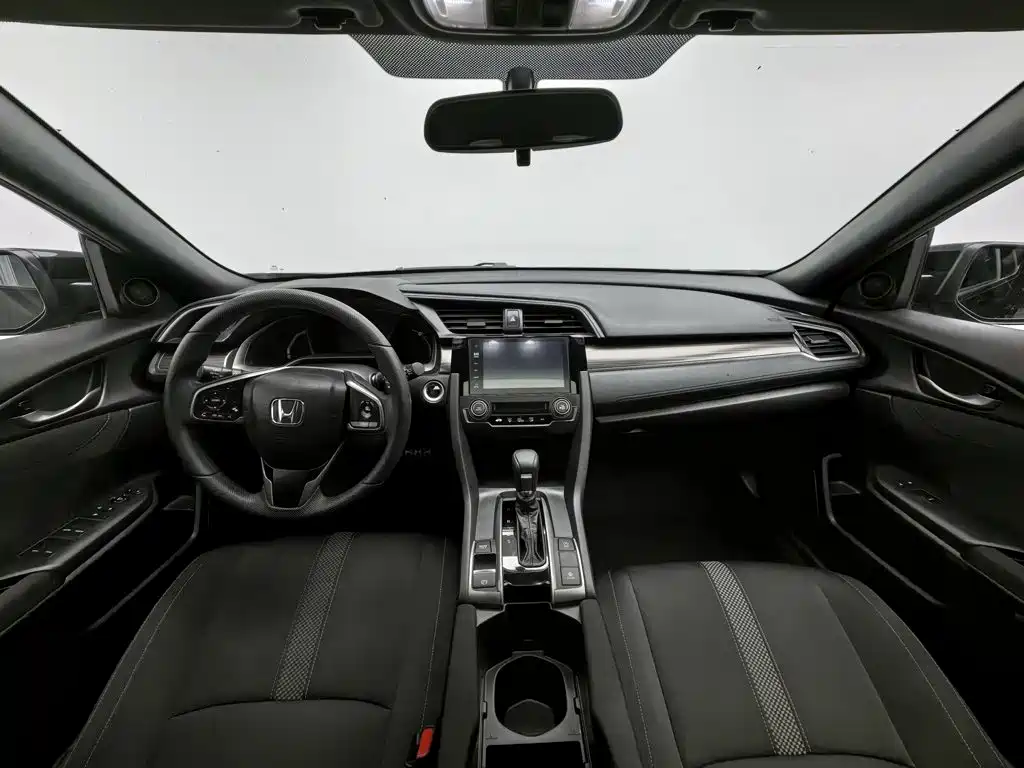 Honda Civic — миниатюра 5