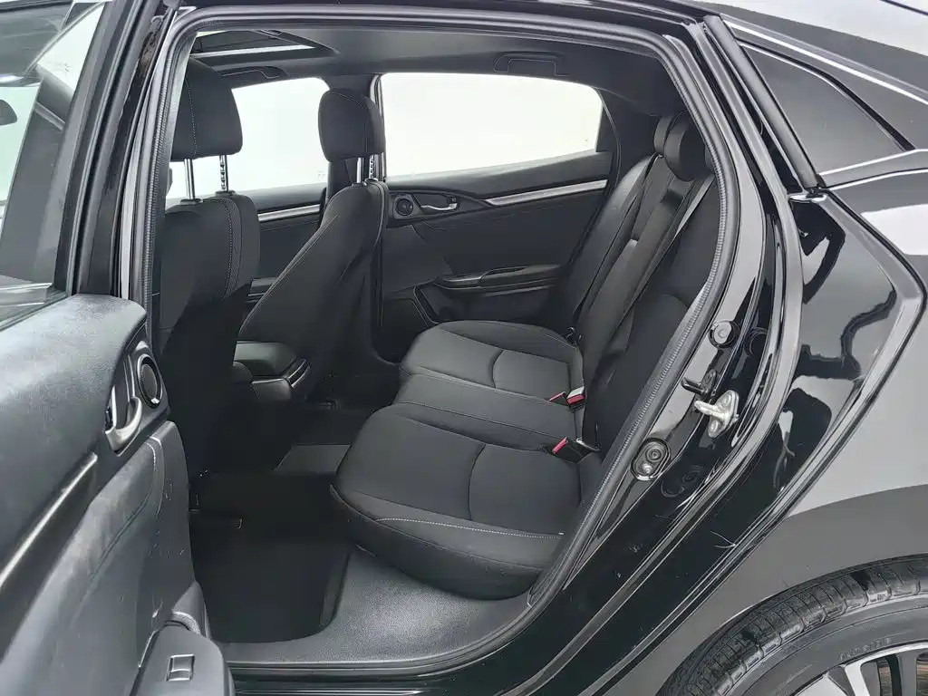 Honda Civic — миниатюра 15