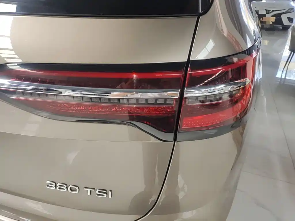 Volkswagen Viloran — миниатюра 8