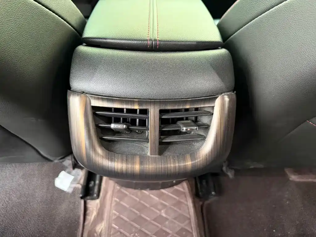 Chevrolet Malibu XL — миниатюра 7
