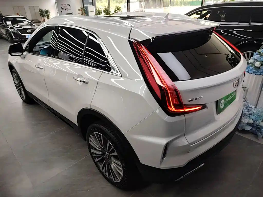 Cadillac XT4 — миниатюра 5