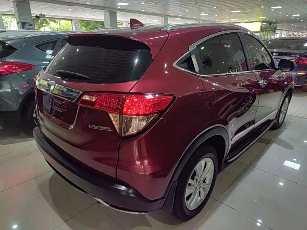 Honda Vezel — миниатюра 7