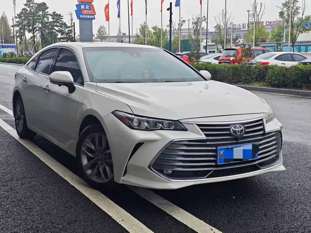 Toyota Avalon — миниатюра 3