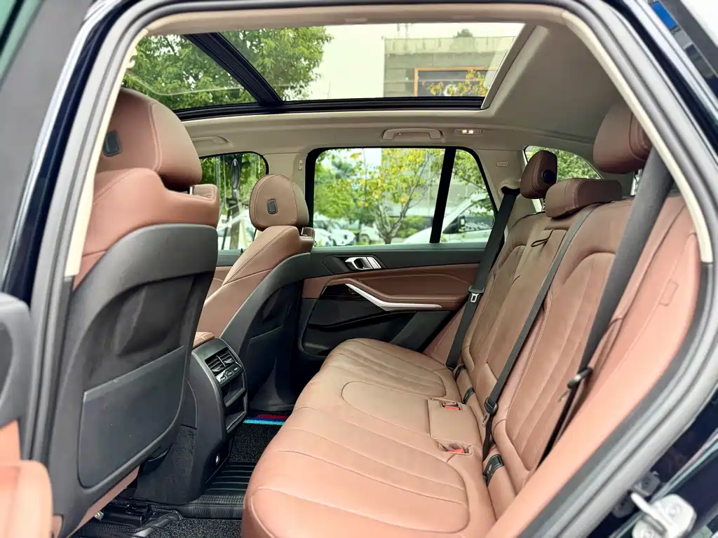 BMW X5 (Import) — миниатюра 12
