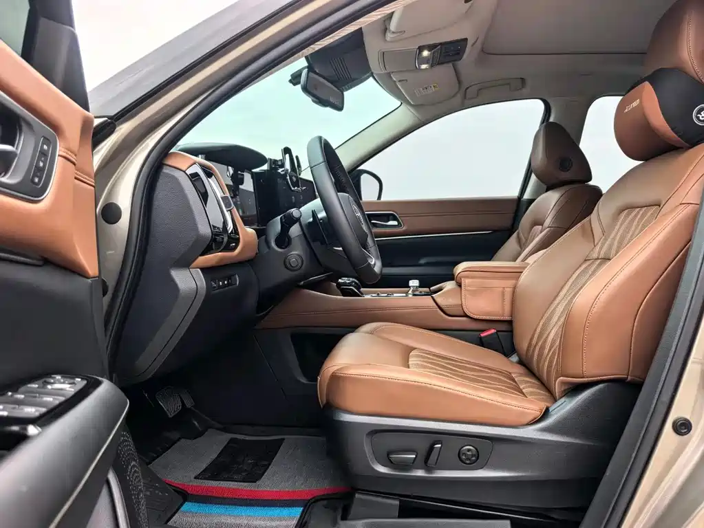 Nissan Teramont — миниатюра 7