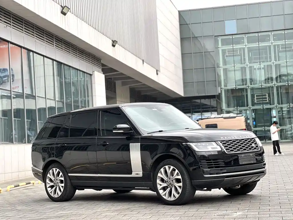 Land Rover Range Rover — миниатюра 3