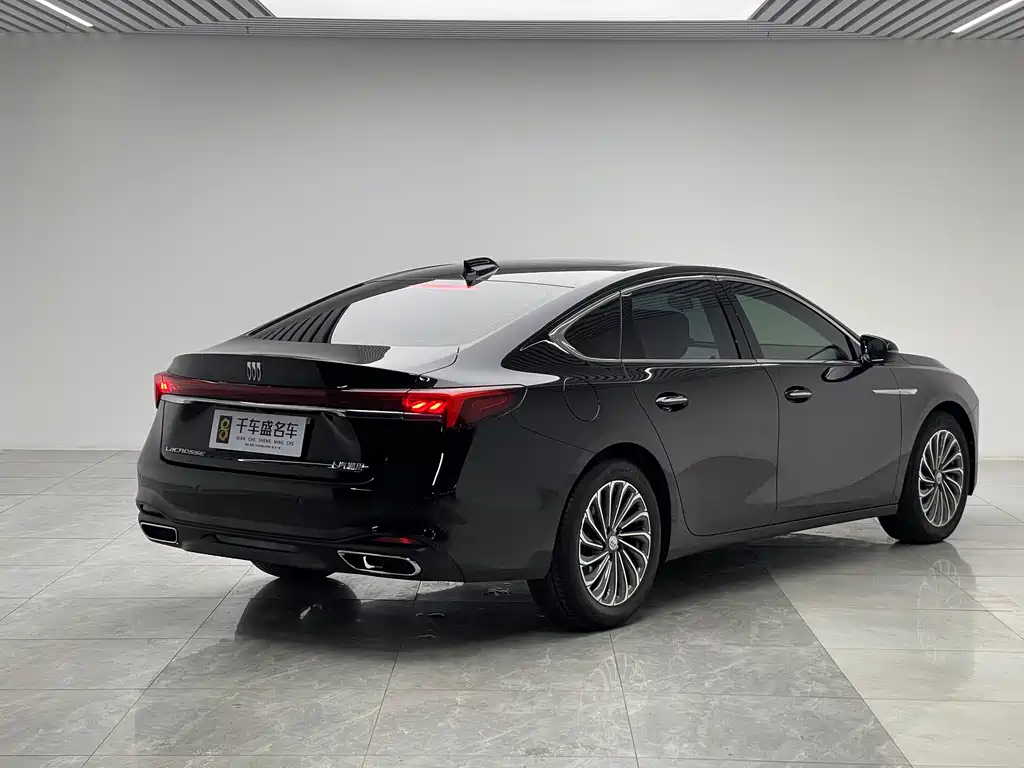Buick LaCrosse 2023 25T