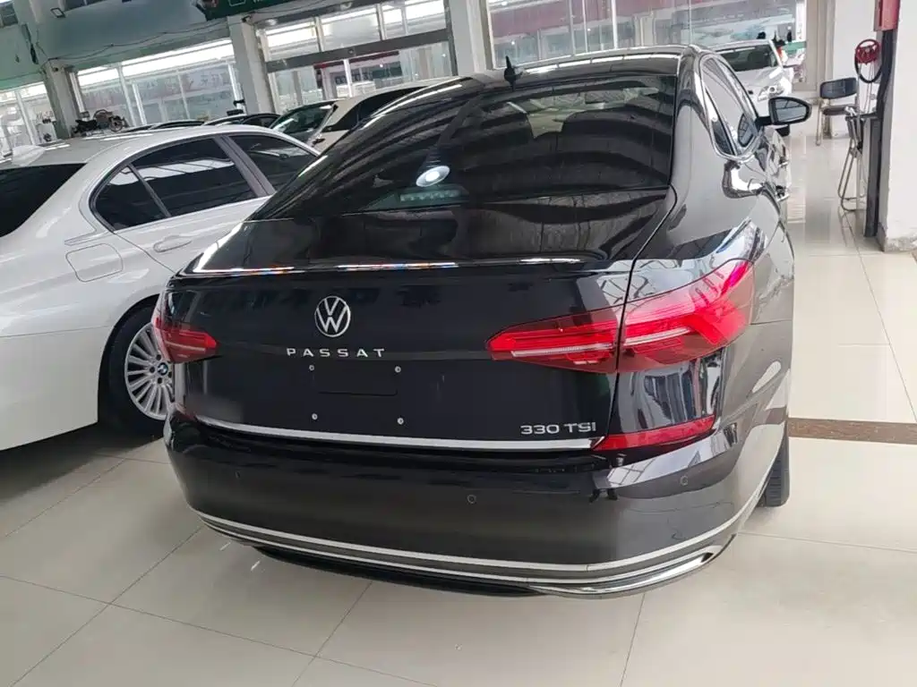 Volkswagen Passat — миниатюра 6