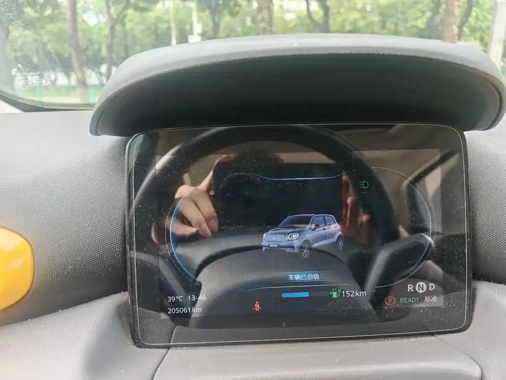 Leapmotor Leapmotor T03 — миниатюра 10
